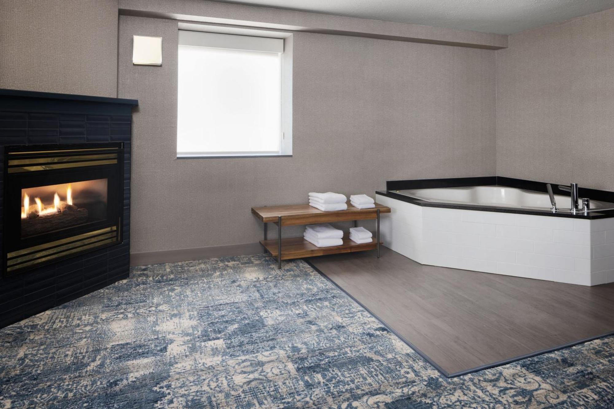 Four Points By Sheraton Edmonton South Экстерьер фото