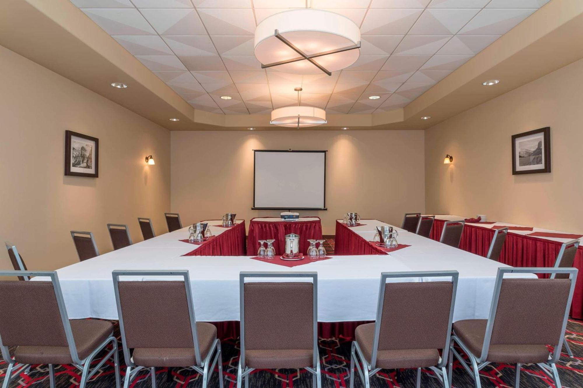 Four Points By Sheraton Edmonton South Экстерьер фото