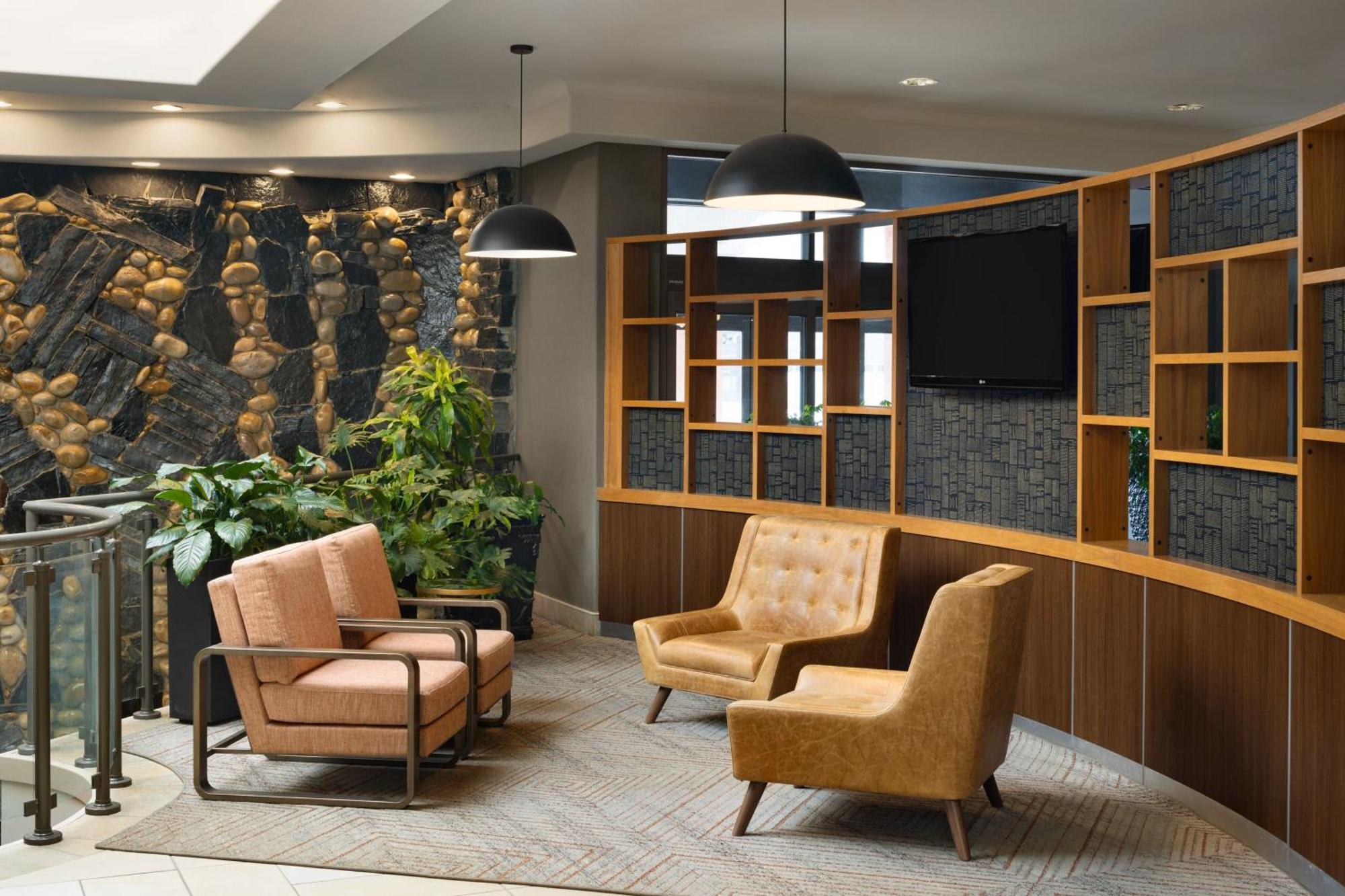 Four Points By Sheraton Edmonton South Экстерьер фото