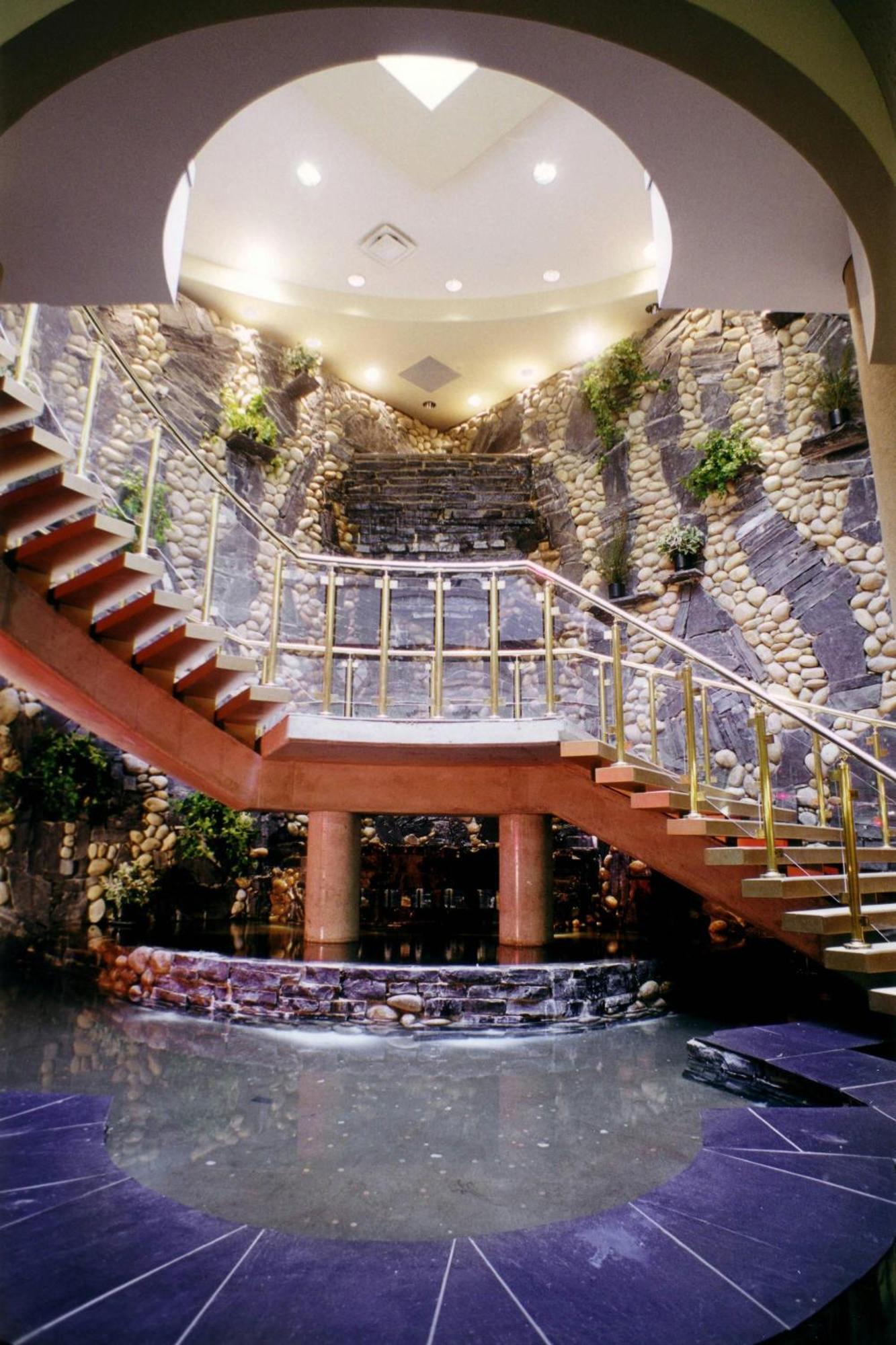 Four Points By Sheraton Edmonton South Экстерьер фото
